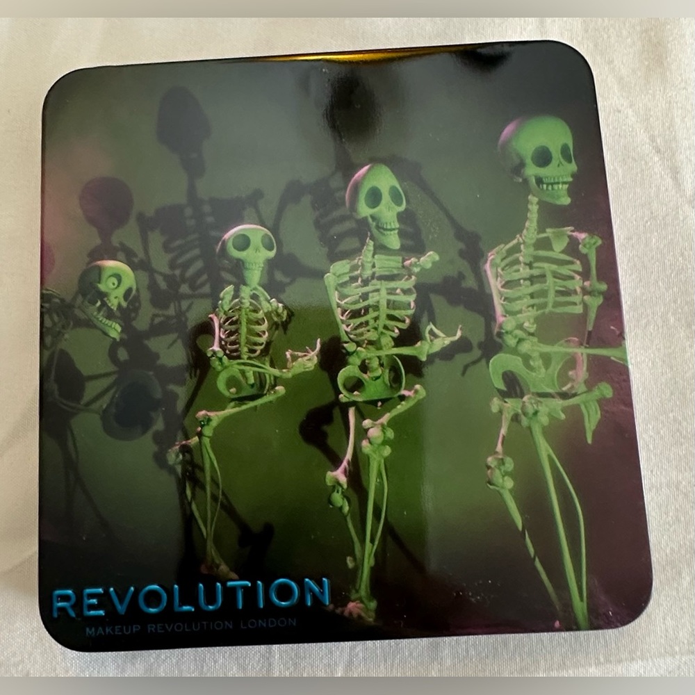 Revolution Tim Burton’s Corpse Bride Limited Edition Shadow Palette